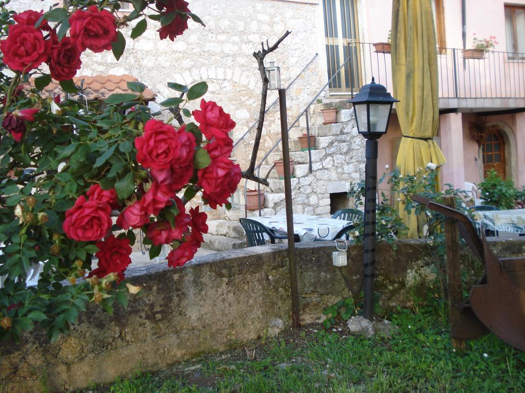 Agriturismo La Fattoria San Donato Val di Comino Luaran gambar